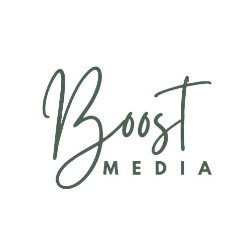 Boost Media Logo – stilvolles, modernes Design mit klarer Typografie, das für authentisches Social Media Marketing steht.